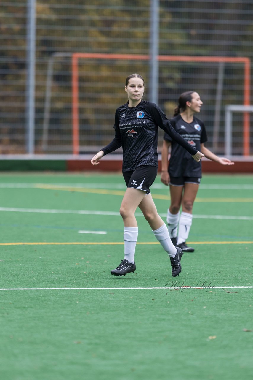 Bild 292 - wCJ VfL Pinneberg - Eimsbuettler TV : Ergebnis: 0:3